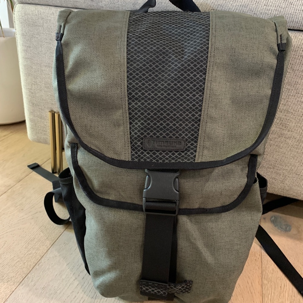 Timbuk2 Madrone backpack - great condition - make offer